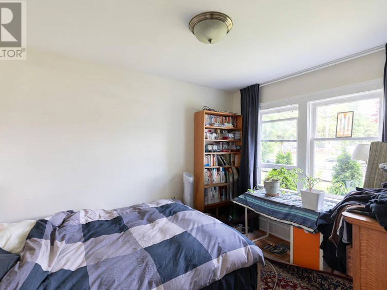 2808 Turner Street, Vancouver, BC, V5K 2G5 - 12
