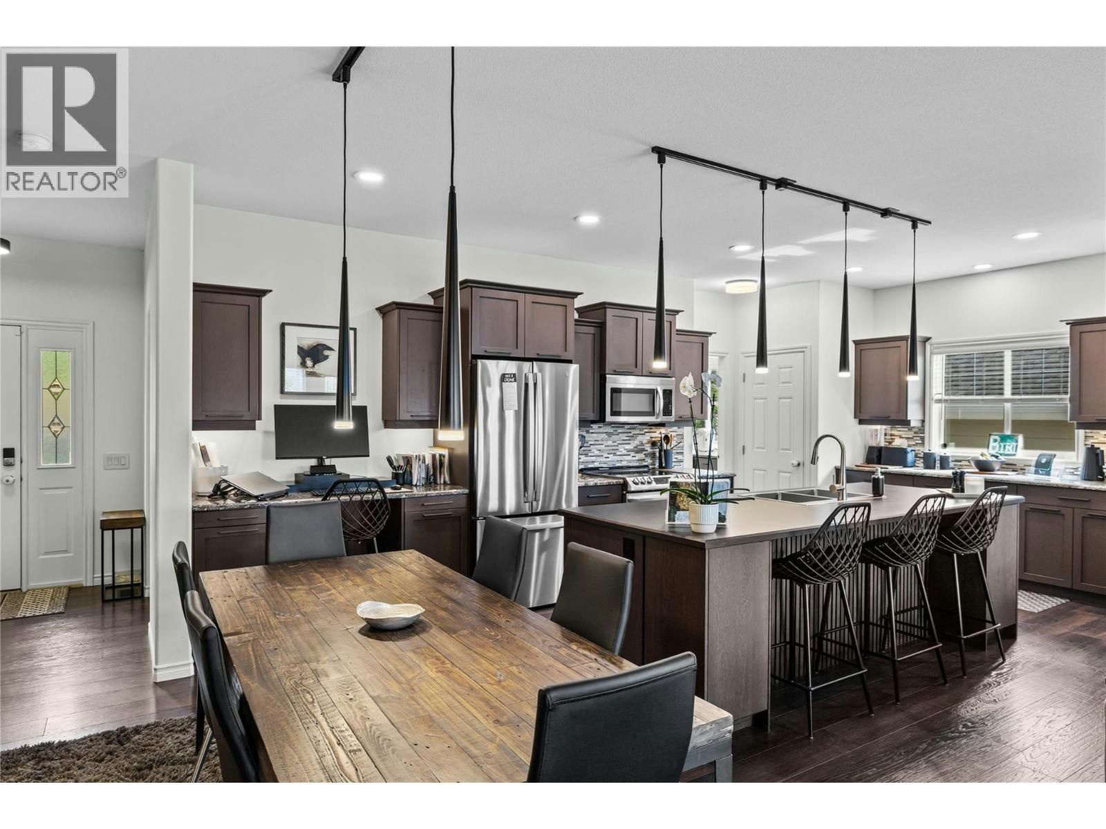 355 Mccarren Avenue, Kelowna, BC, V1W 4W3 - 9