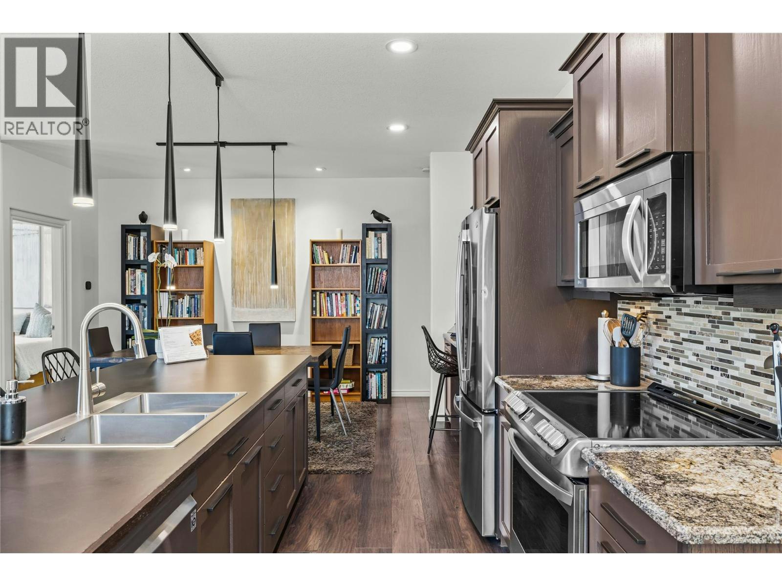 355 Mccarren Avenue, Kelowna, BC, V1W 4W3 - 6