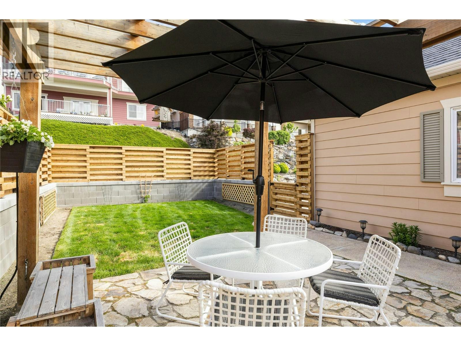 355 Mccarren Avenue, Kelowna, BC, V1W 4W3 - 44