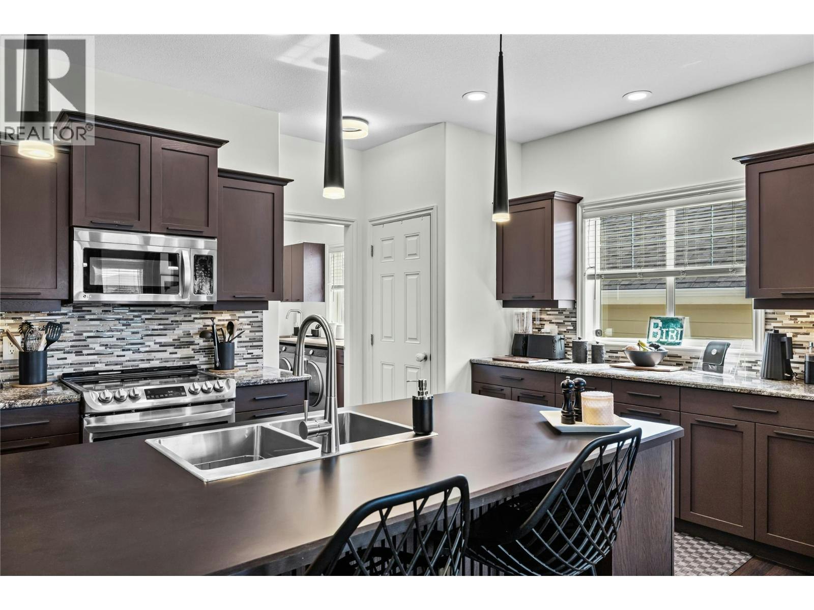 355 Mccarren Avenue, Kelowna, BC, V1W 4W3 - 7