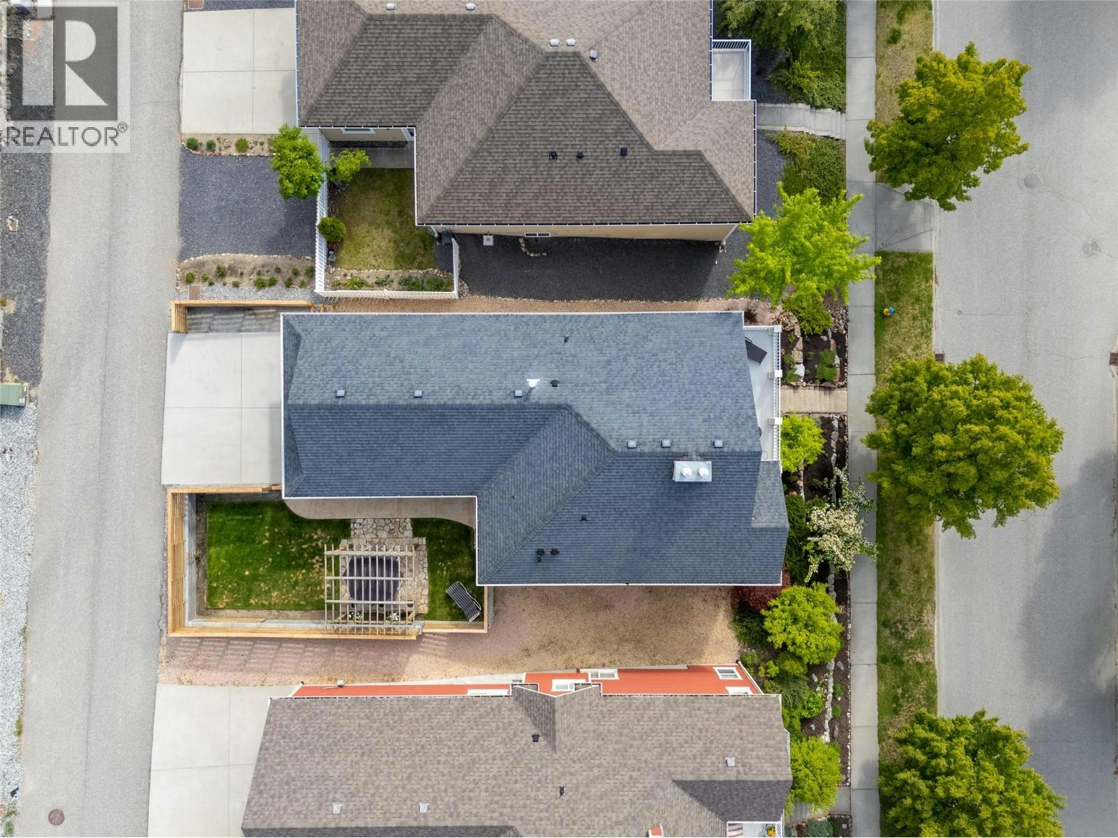 355 Mccarren Avenue, Kelowna, BC, V1W 4W3 - 46