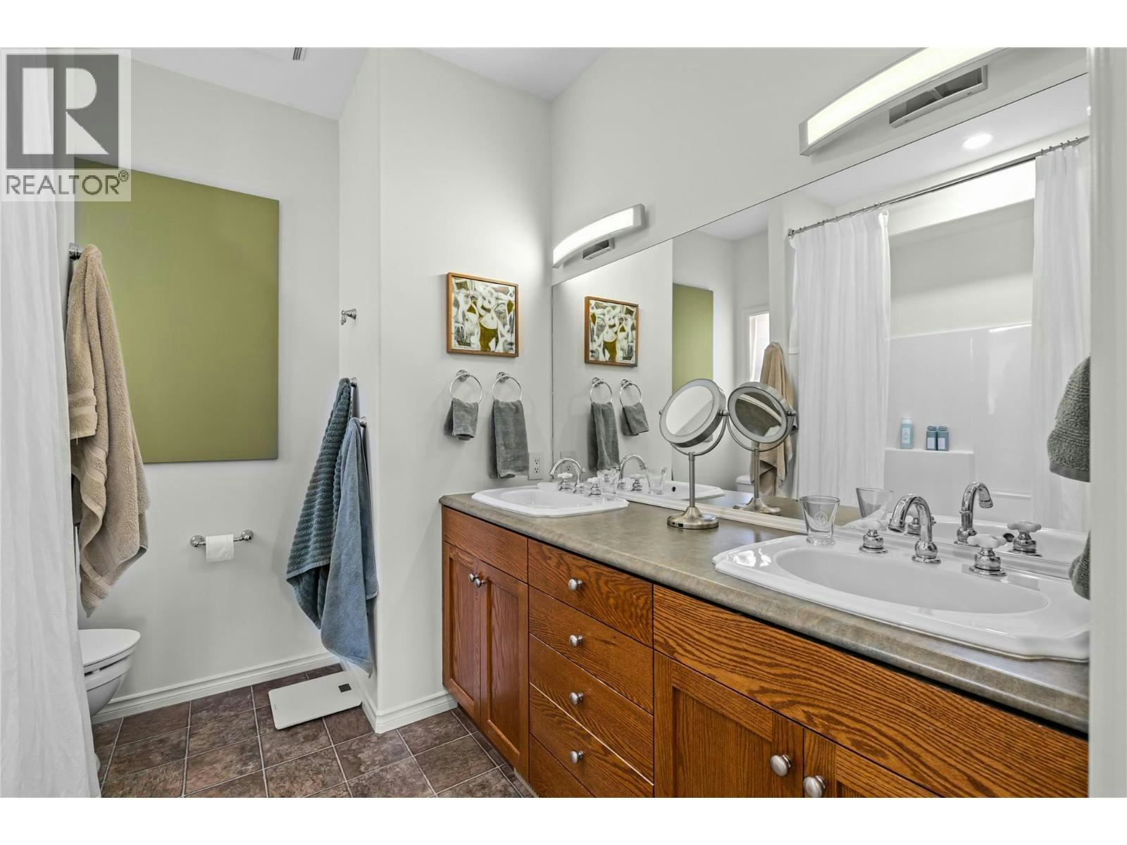 355 Mccarren Avenue, Kelowna, BC, V1W 4W3 - 20