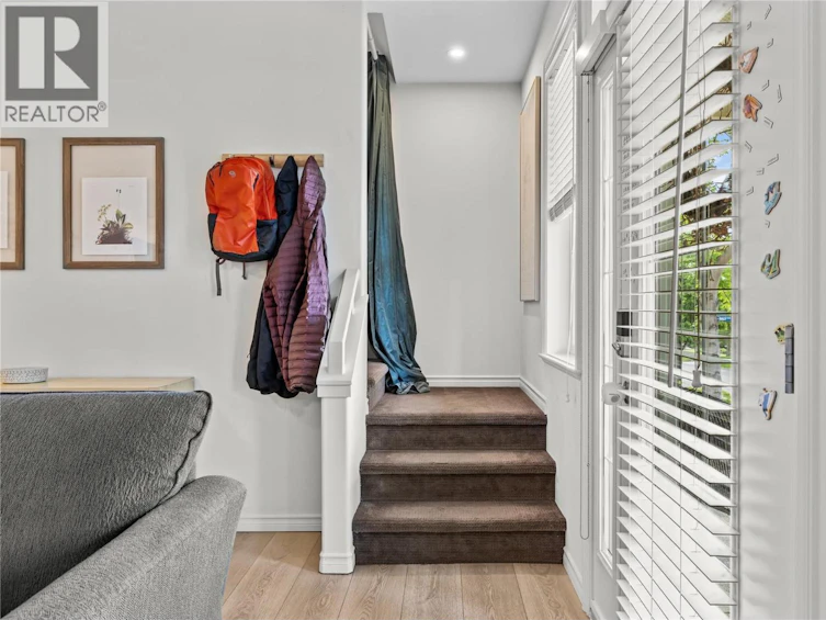355 Mccarren Avenue, Kelowna, BC, V1W 4W3 - 25