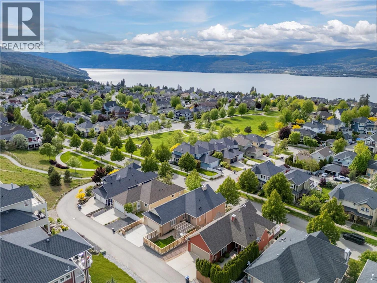 355 Mccarren Avenue, Kelowna, BC, V1W 4W3 - 47