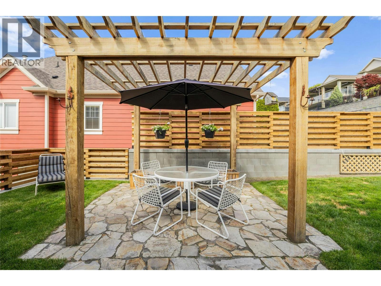 355 Mccarren Avenue, Kelowna, BC, V1W 4W3 - 43
