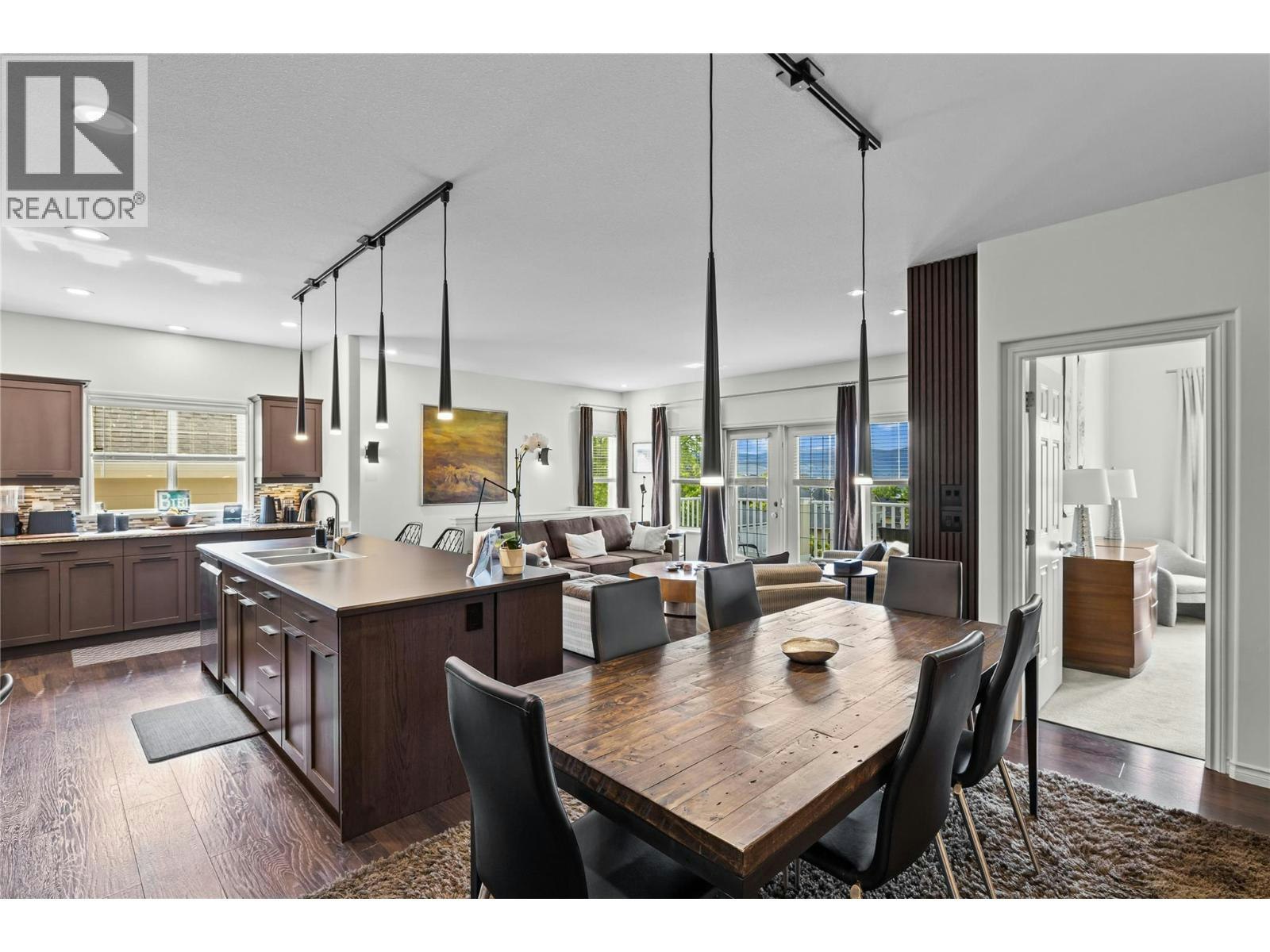 355 Mccarren Avenue, Kelowna, BC, V1W 4W3 - 10