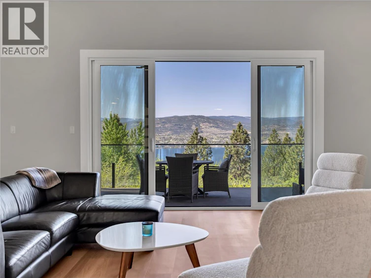 2835 Outlook Way, Naramata, BC, V0H 1N1 - 17