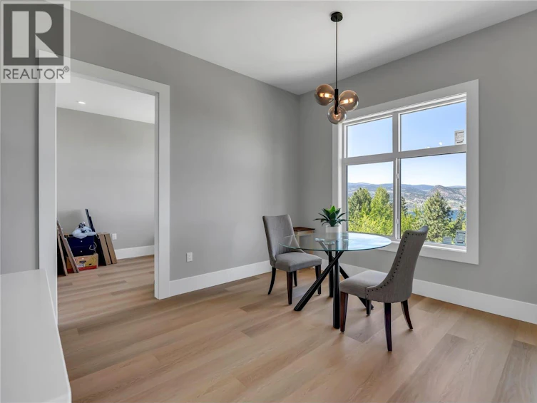 2835 Outlook Way, Naramata, BC, V0H 1N1 - 11