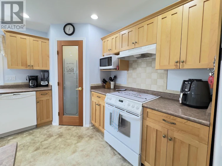 556 Red Wing Drive, Summerland, BC, V2A 8K6 - 9