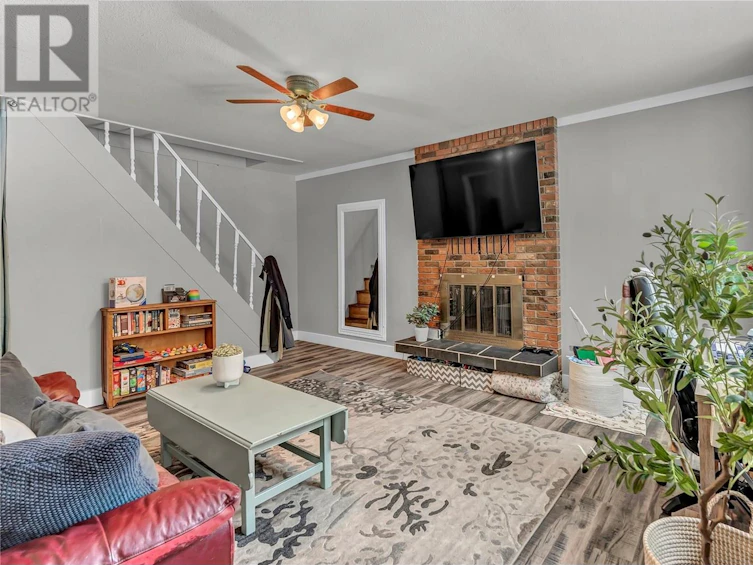 11406 South Victoria Road, Summerland, BC, V0H 1Z2 - 12