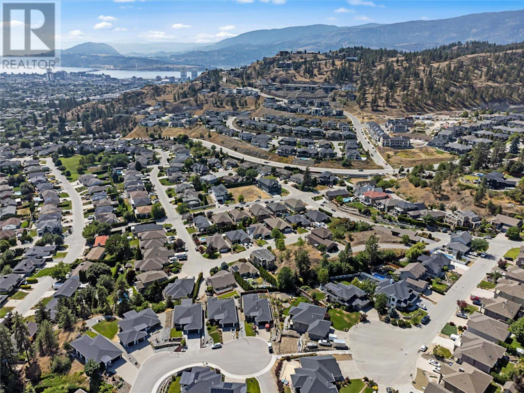1691 Lindsay Drive, Kelowna, BC, V1V 2P7 - 17