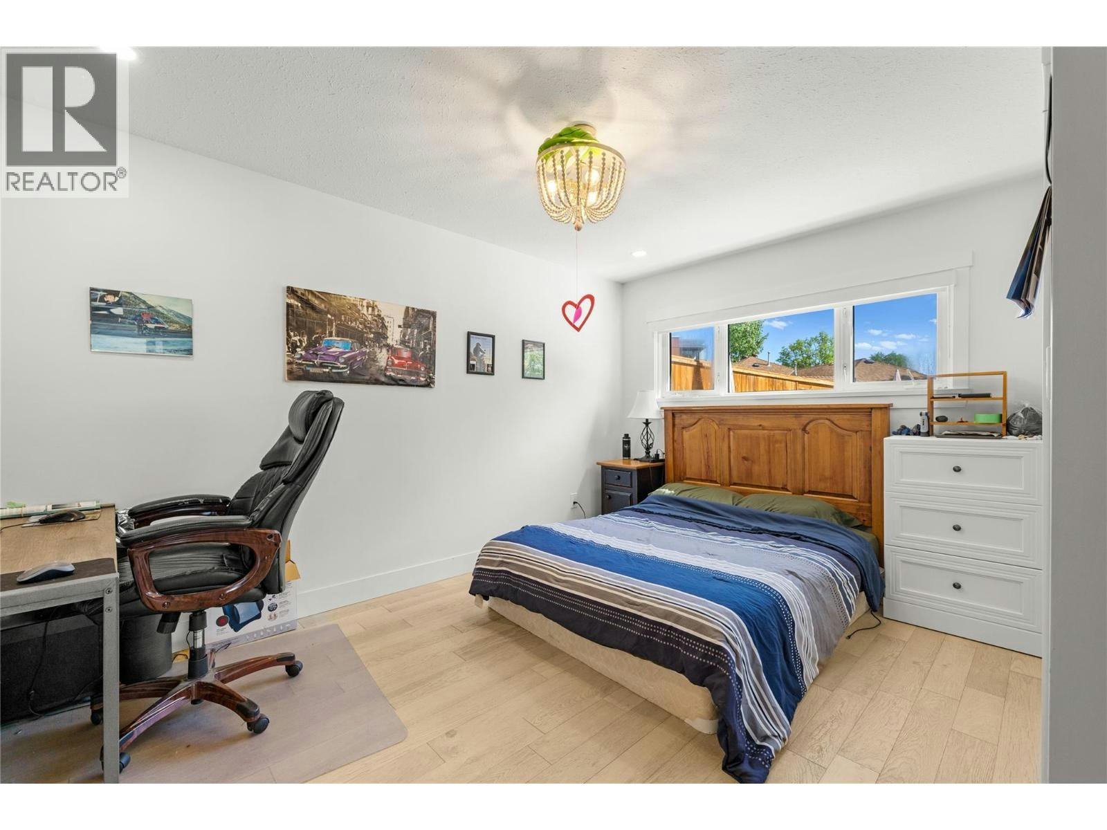 624 Armour Crescent, Kelowna, BC, V1W 1A5 - 22
