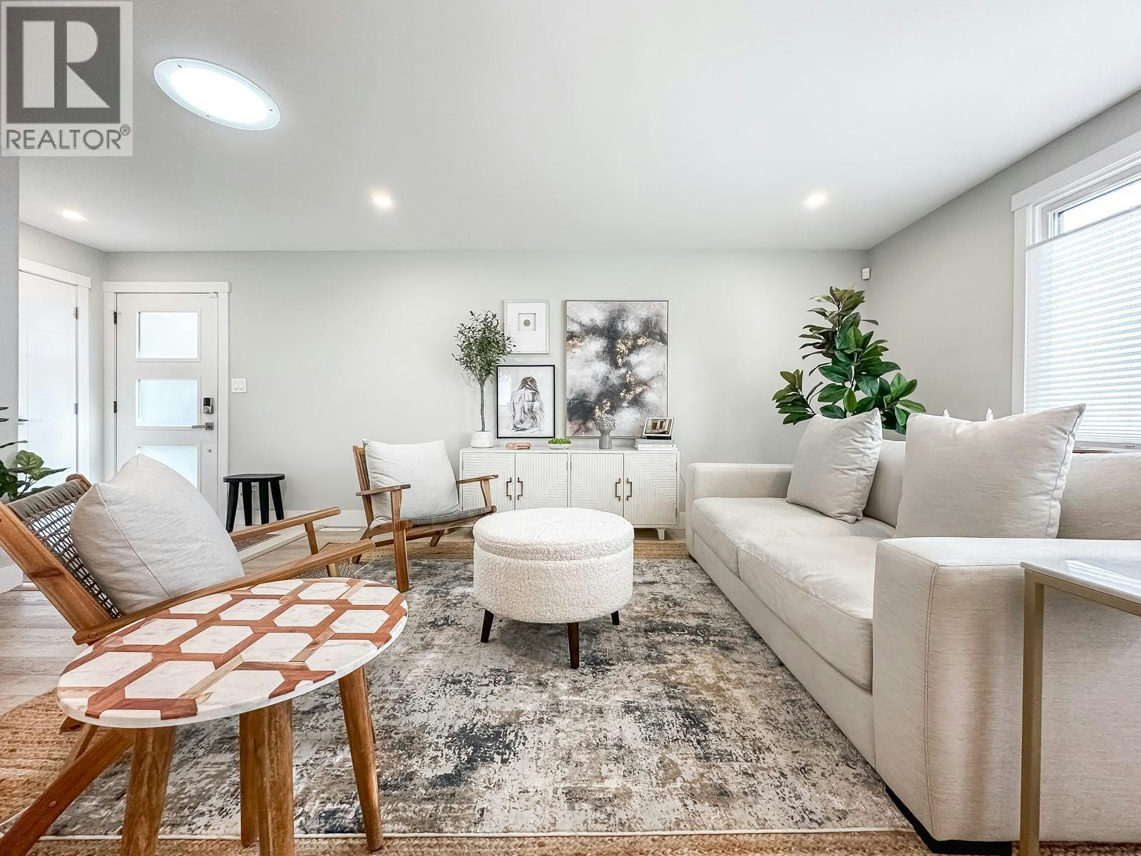 624 Armour Crescent, Kelowna, BC, V1W 1A5 - 5