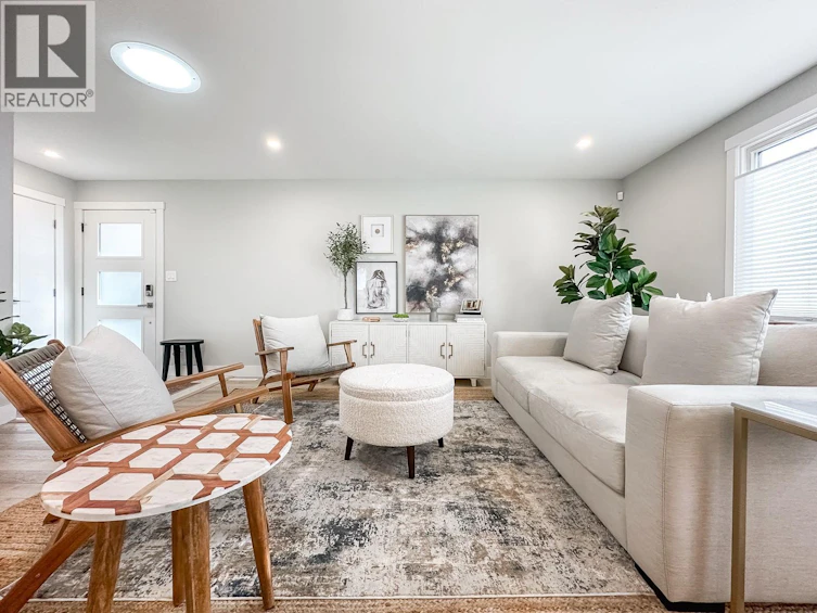 624 Armour Crescent, Kelowna, BC, V1W 1A5 - 5