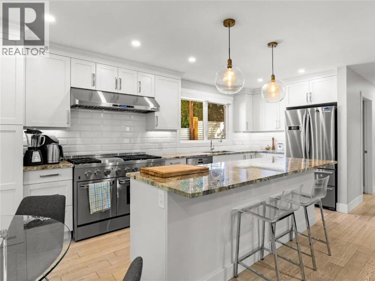 624 Armour Crescent, Kelowna, BC, V1W 1A5 - 8
