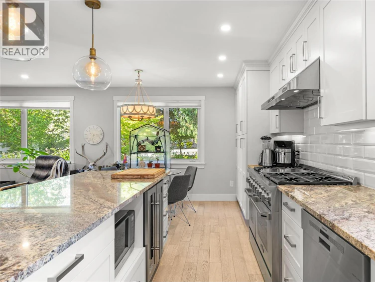 624 Armour Crescent, Kelowna, BC, V1W 1A5 - 13