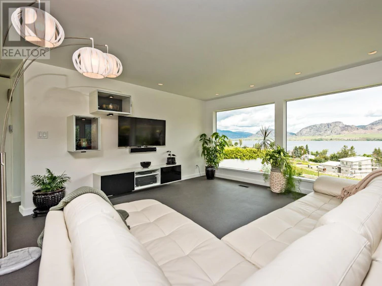 10215 87th Street, Osoyoos, BC, V0H 1V2 - 7