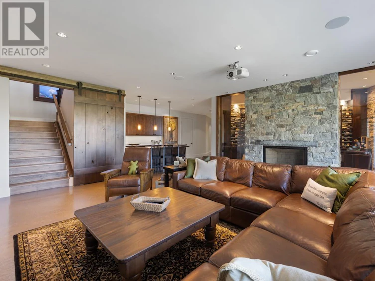 1291 Corbishley Avenue, Penticton, BC, V2A 8V2 - 39