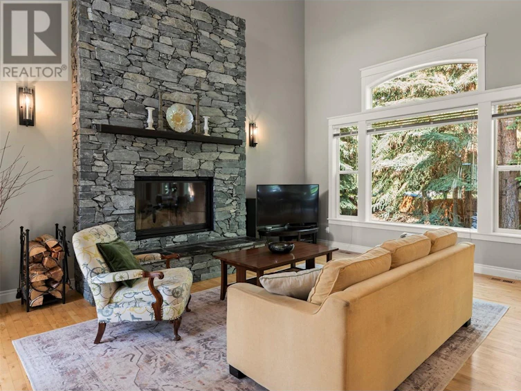 7229 Heritage Court, Lake Country, BC, V4V 2L3 - 8