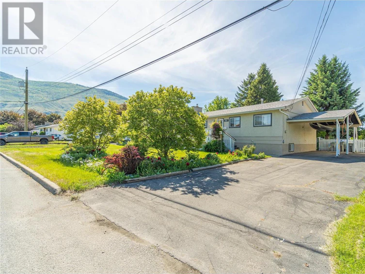 747 Kyle Drive, Kamloops, BC, V2B 7Z5 - 15