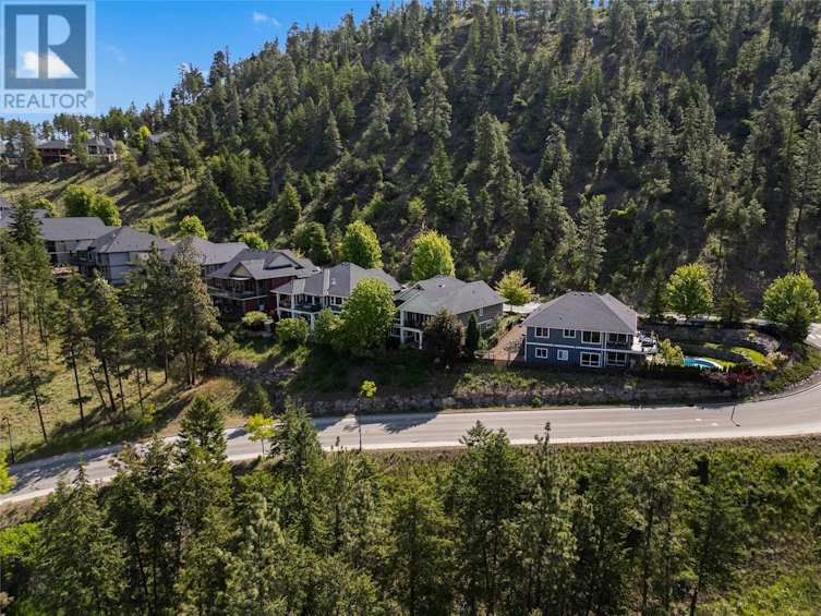 302 Upper Canyon Drive, Kelowna, BC, V1V 2Z8 - 48