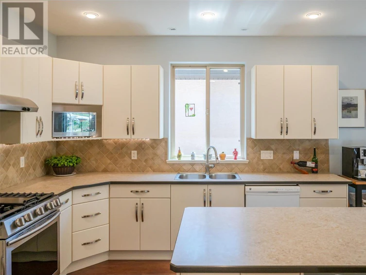 166 Willows Place, Oliver, BC, V0H 1T4 - 8