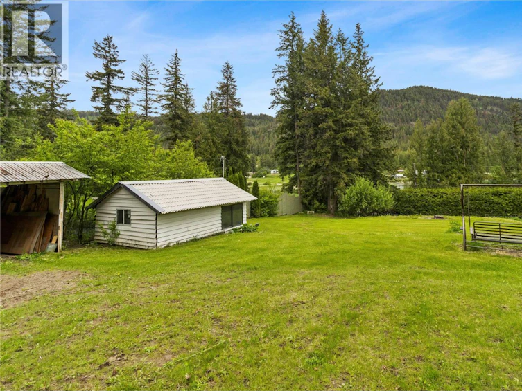 2885 White Lake Road, Sorrento, BC, V0E 2W0 - 55