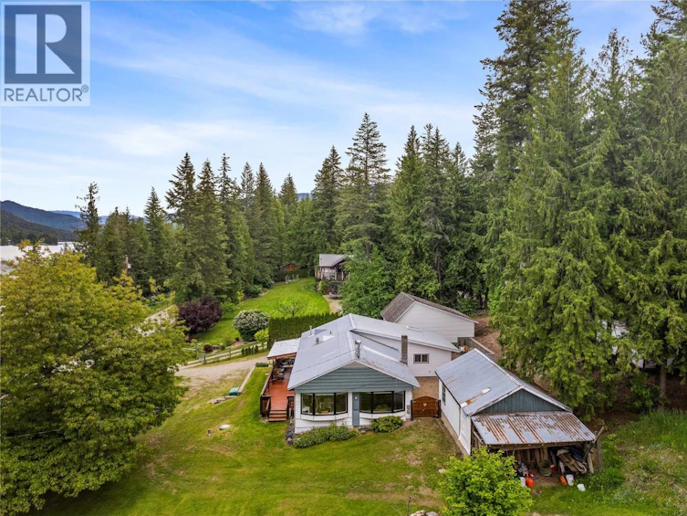 2885 White Lake Road, Sorrento, BC, V0E 2W0 - 30
