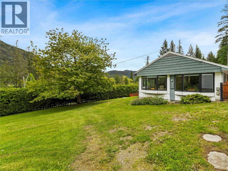 2885 White Lake Road, Sorrento, BC, V0E 2W0 - 57