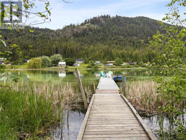 2885 White Lake Road, Sorrento, BC, V0E 2W0 - 2