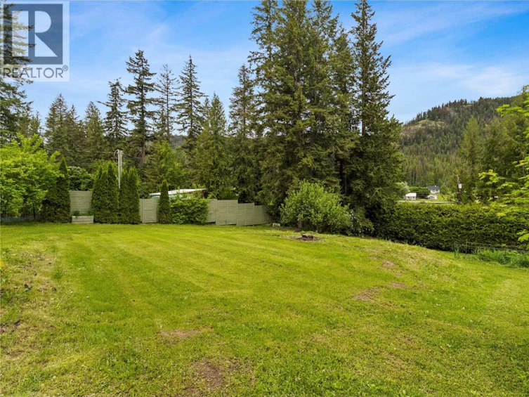 2885 White Lake Road, Sorrento, BC, V0E 2W0 - 56