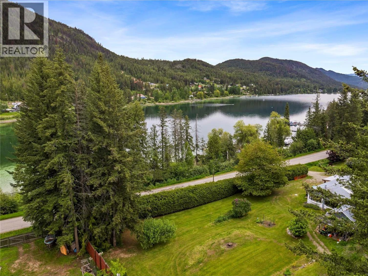 2885 White Lake Road, Sorrento, BC, V0E 2W0 - 59