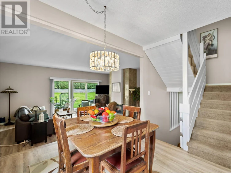 18-1555 Summit Drive, Kamloops, BC, V2E 1E9 - 9