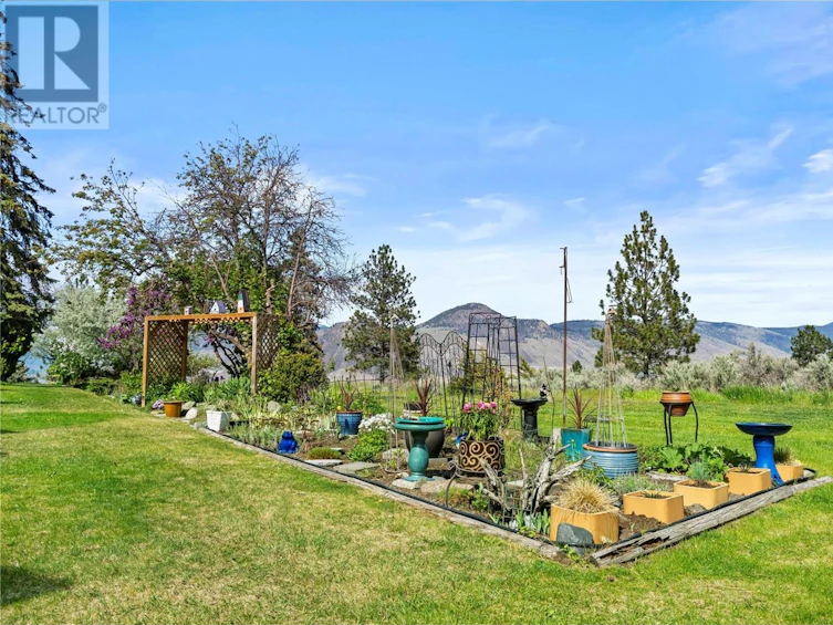 18-1555 Summit Drive, Kamloops, BC, V2E 1E9 - 31
