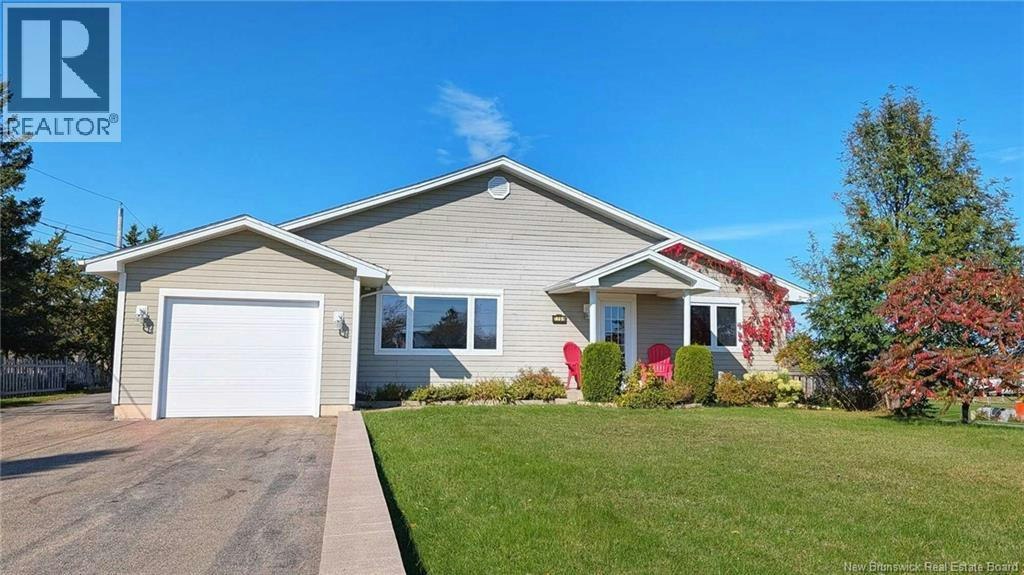 7701 Du Havre Street, Bas-Caraquet, NB, E1W 5W9