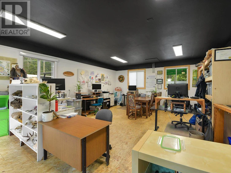 454 Village Bay Road, Mayne Island, BC, V0N 2J2 - 35