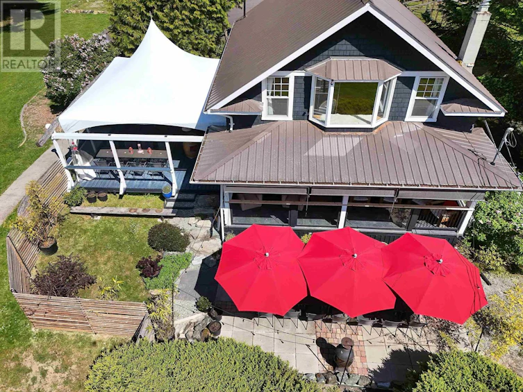 454 Village Bay Road, Mayne Island, BC, V0N 2J2 - 2
