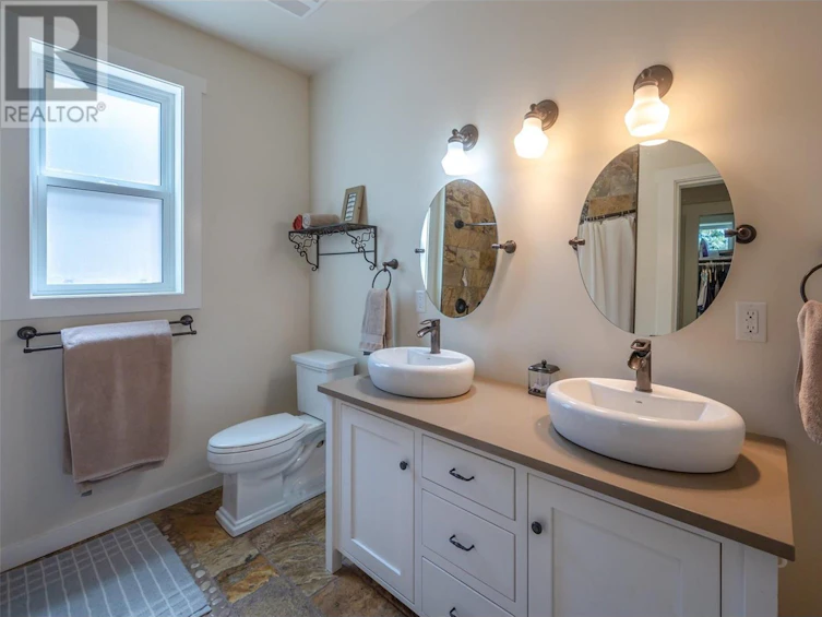 3175 Juniper Drive, Naramata, BC, V0H 1N1 - 21