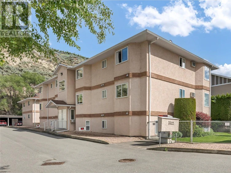 5-3322 South Main Street, Penticton, BC, V2A 5J6
