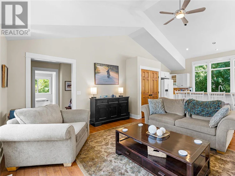 4079 June Springs Road, Kelowna, BC, V1W 4E2 - 65