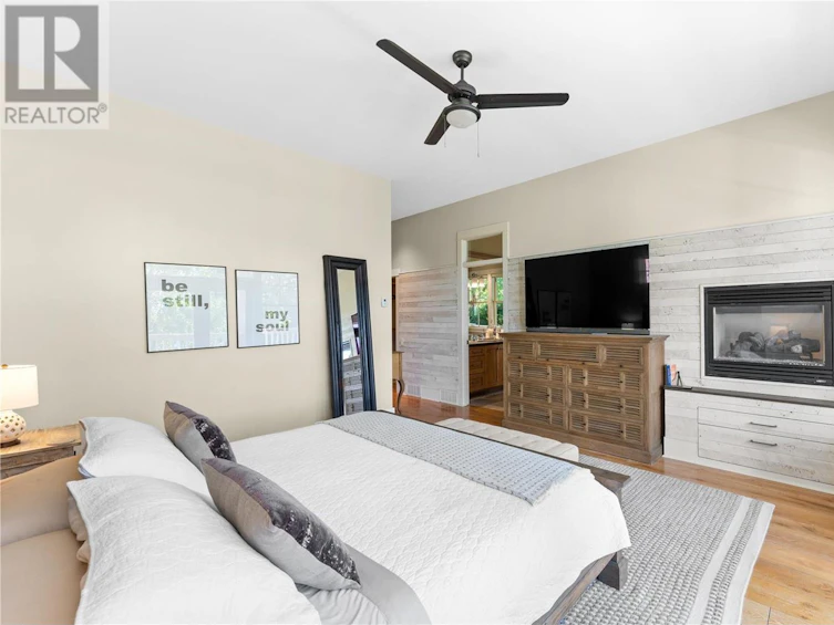 4079 June Springs Road, Kelowna, BC, V1W 4E2 - 10