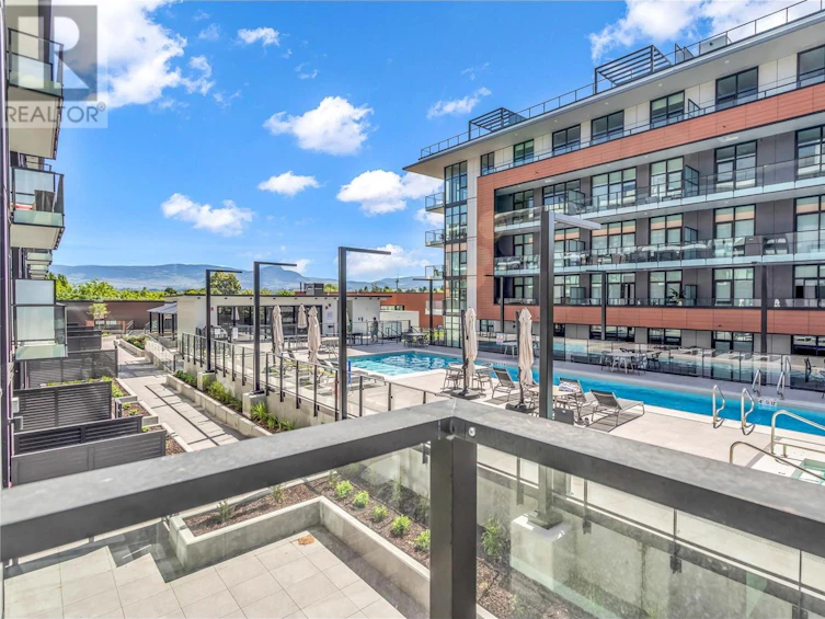 315-3389 Lakeshore Road, Kelowna, BC, V1W 0G5 - 24