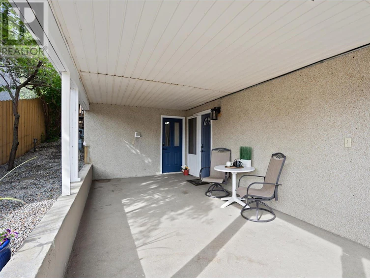 357 Waddington Drive, Kamloops, BC, V2E 1S3 - 5