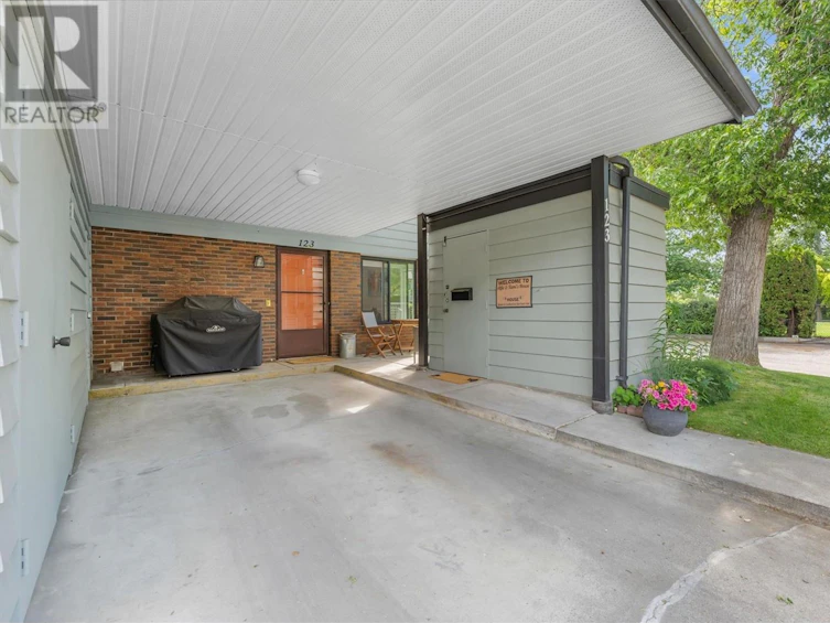 123-1050 Springfield Road, Kelowna, BC, V1T 8J7 - 33