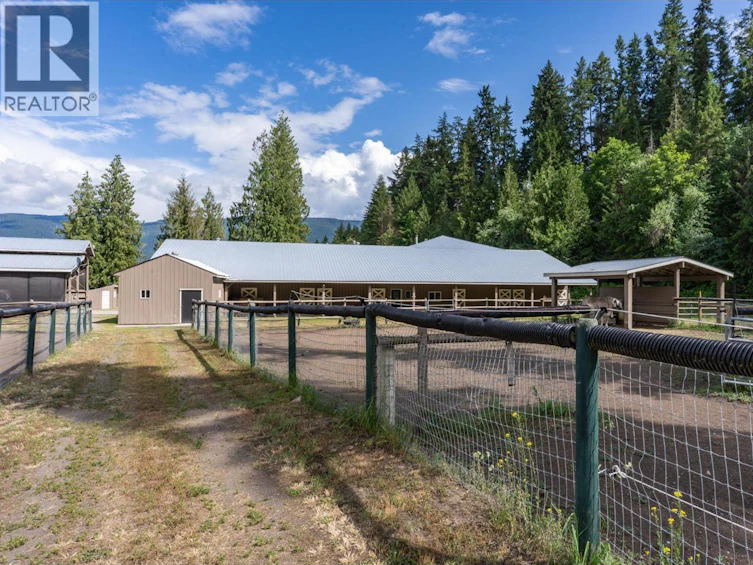 4452 Sleepy Hollow Road, Armstrong, BC, V0E 1B4 - 51