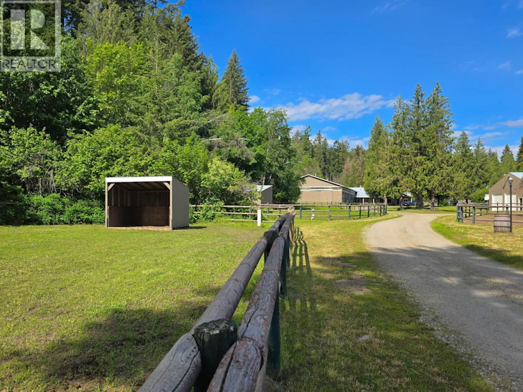 4452 Sleepy Hollow Road, Armstrong, BC, V0E 1B4 - 41