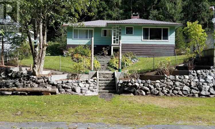 102 Garden Drive
