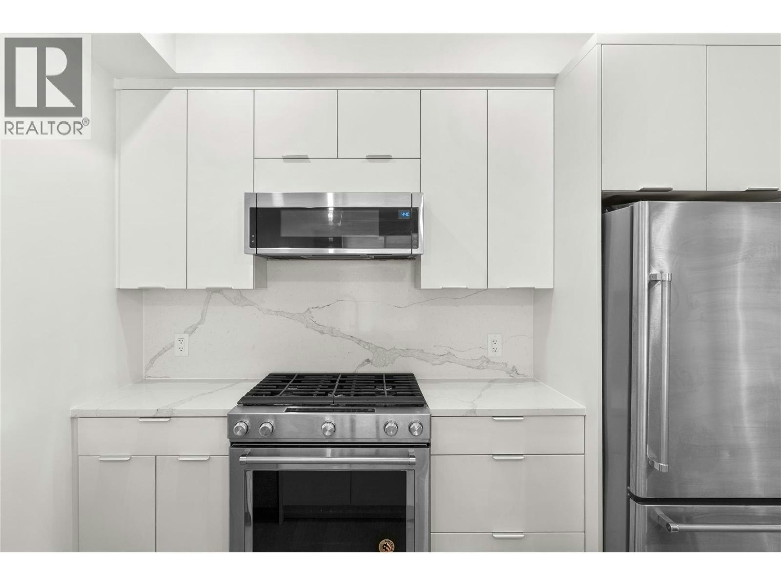 204-2627 Gore Street, Kelowna, BC, V1Y 1M6 - 8