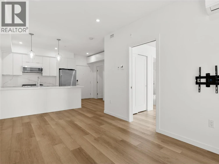 204-2627 Gore Street, Kelowna, BC, V1Y 1M6 - 9